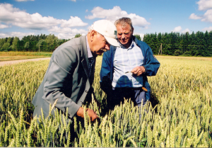 Eino-Ainsalu.-Estonia-OU.-Suvirapsi-saagikuse-voitja.-2005