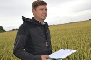 Karl-Gustav Peterson, hübriidnisu 2024